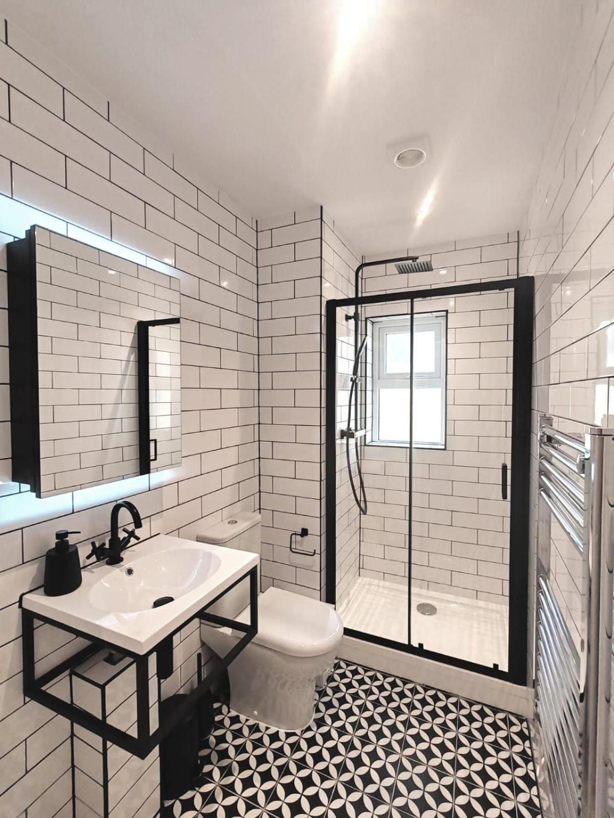 Stunning Modern Apartment Sleeps 4 - 6 Min Walk From Golden Beaches-Free Parking Bournemouth Zewnętrze zdjęcie